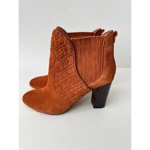 Elliott Lucca Women's Ankle Boots Size 9 Rust Suede High Heel Western Style